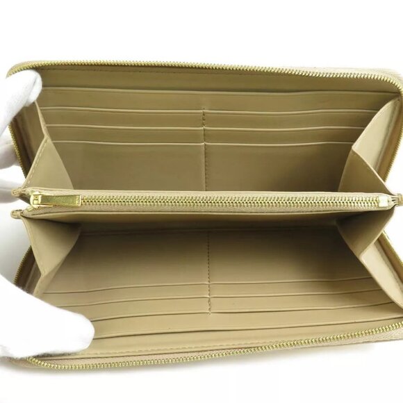 Auth CELINE Zip Around Long Wallet Gold Leather/Goldtone - Picture 10 of 15